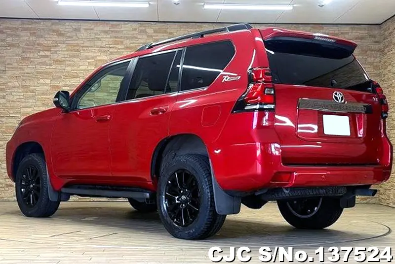 Toyota Land Cruiser Prado in Red for Sale Image 1