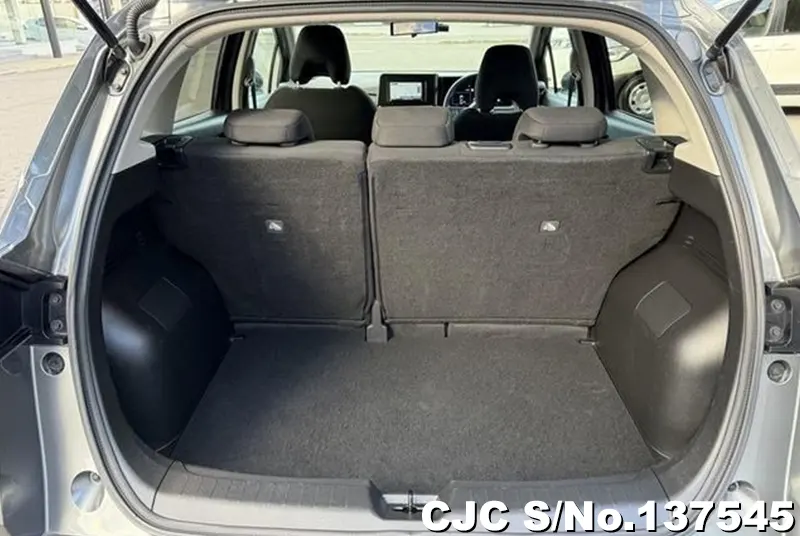 Nissan Note in Gun Metallic for Sale Image 8