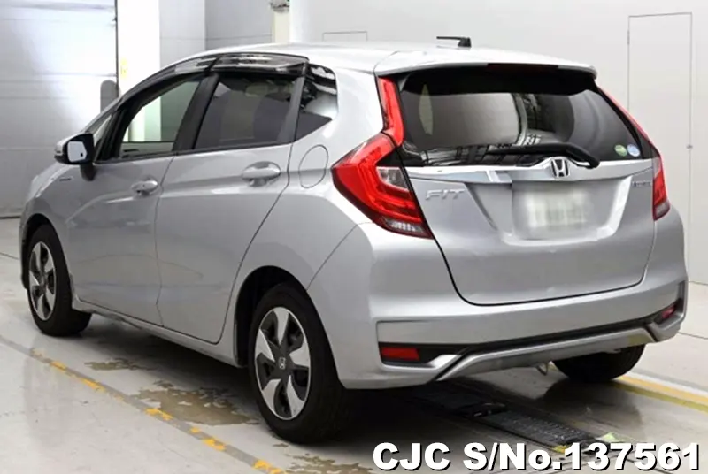 Honda Fit in Silver for Sale Image 1