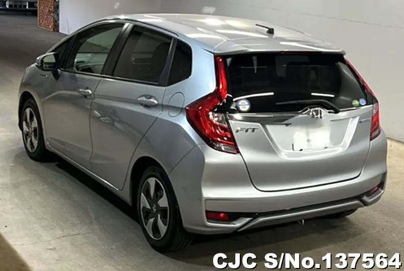 Honda Fit in Silver for Sale Image 1