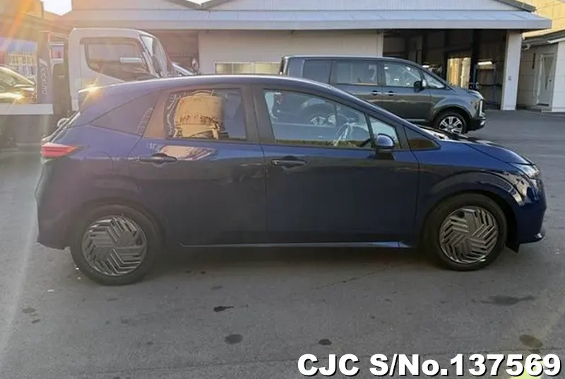 Nissan Note in Blue for Sale Image 6