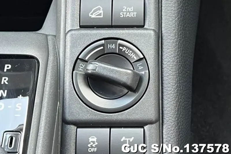 Toyota Land Cruiser FJ in Pearl for Sale Image 17