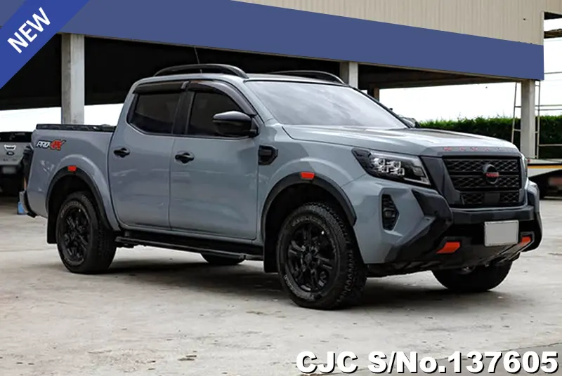 Nissan / Navara 2023