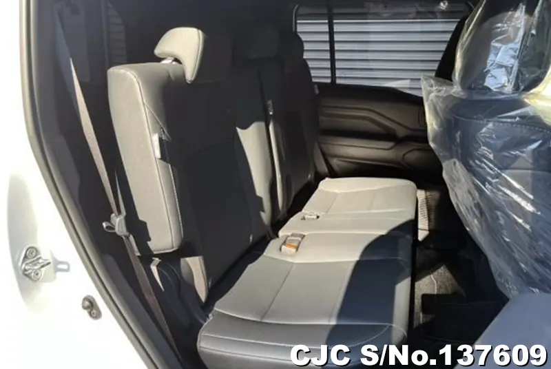 Toyota Land Cruiser FJ in Pearl for Sale Image 5