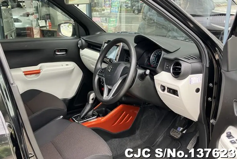 Suzuki Ignis in Black for Sale Image 10