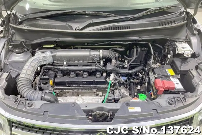 Suzuki Ignis in Silver for Sale Image 6