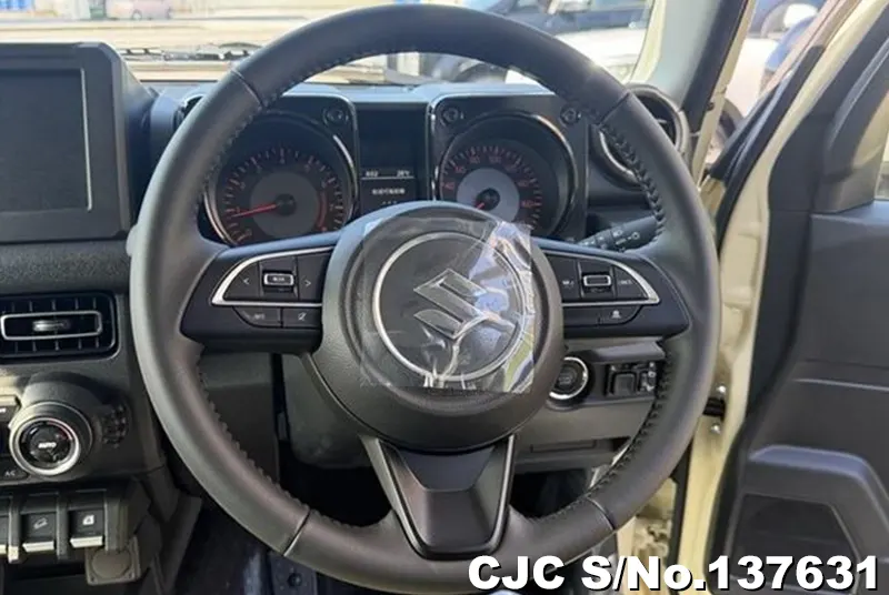 Suzuki Jimny Nomad in Brown for Sale Image 11