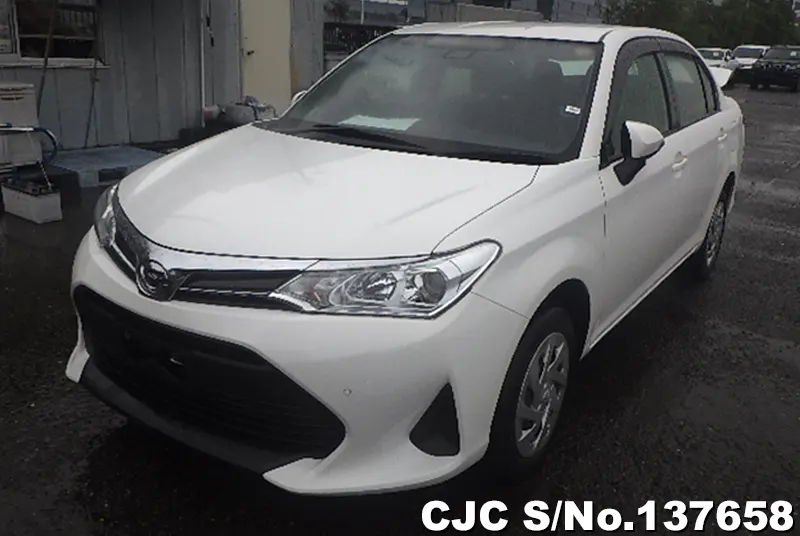 Toyota Corolla Axio in White for Sale Image 1