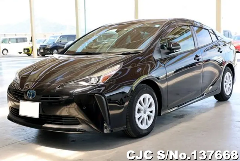 Toyota Prius in Black for Sale Image 2