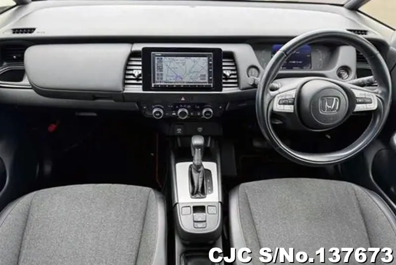 Honda Fit in White for Sale Image 7