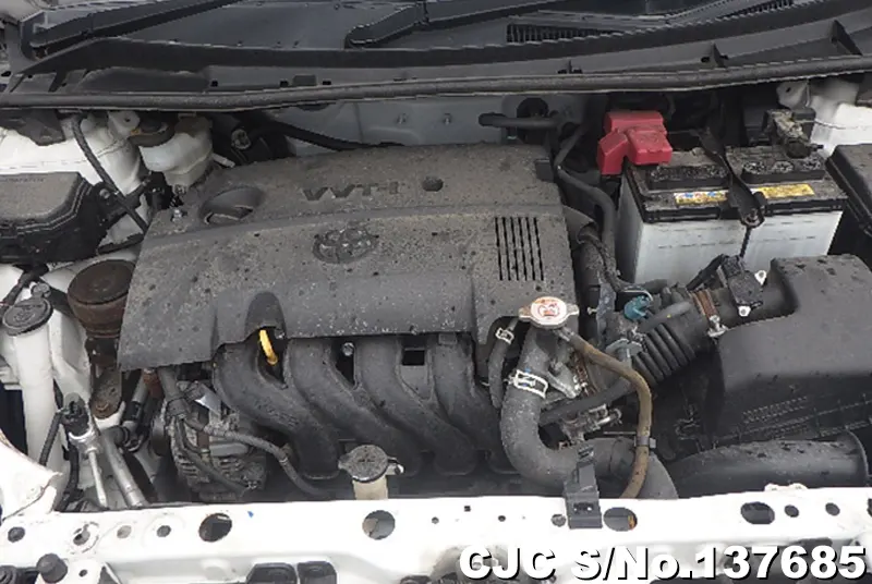 Toyota Corolla Axio in White for Sale Image 19