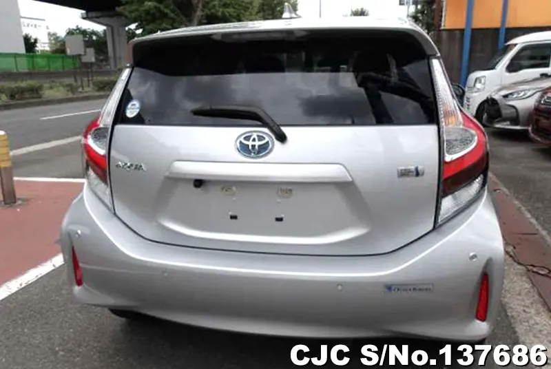 Toyota Aqua in Silver for Sale Image 2
