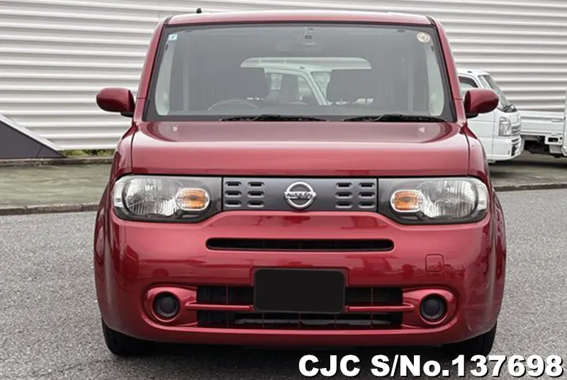 Nissan Cube in Red for Sale Image 3