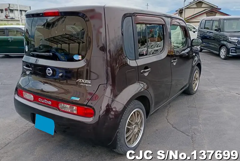 Nissan Cube in Brown for Sale Image 2