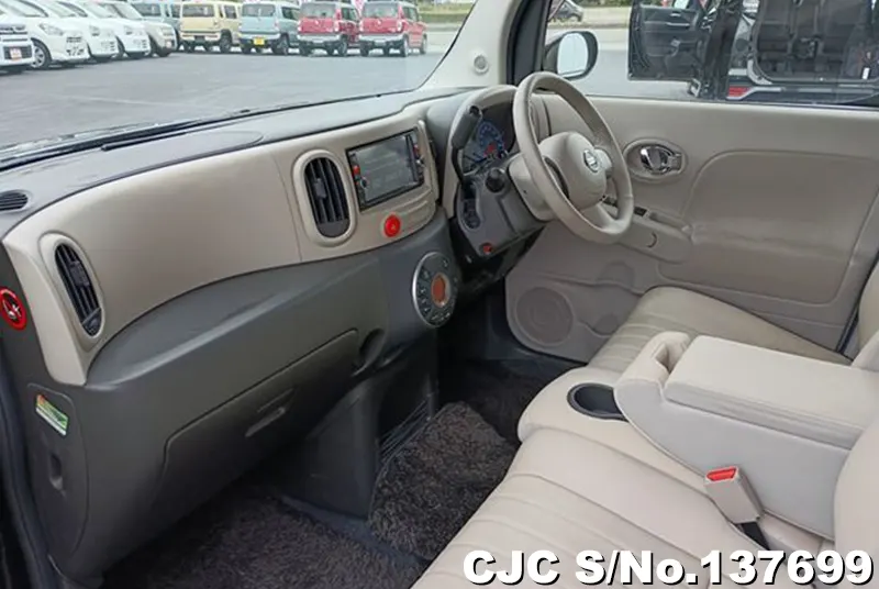 Nissan Cube in Brown for Sale Image 10
