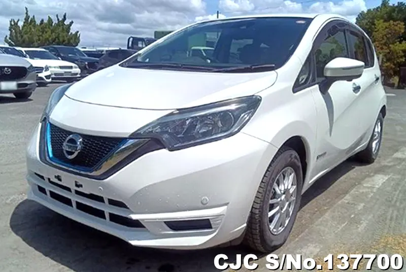 Nissan Note in White for Sale Image 3