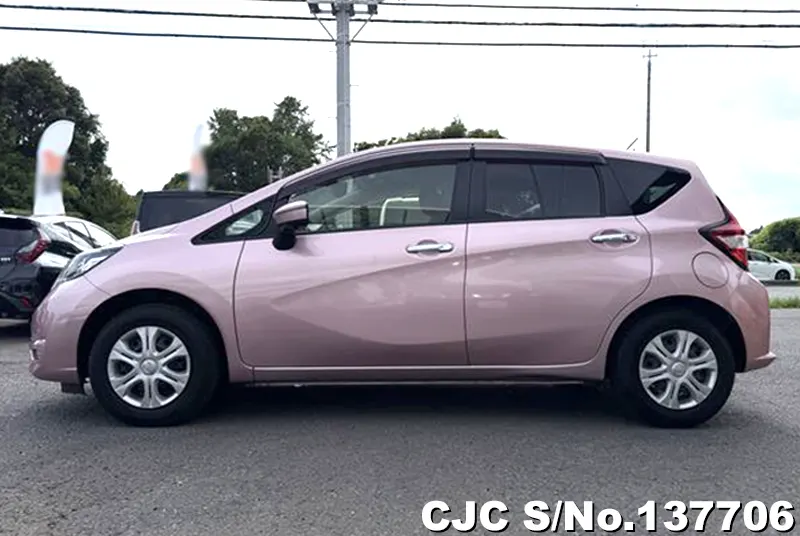 Nissan Note in Pink for Sale Image 7