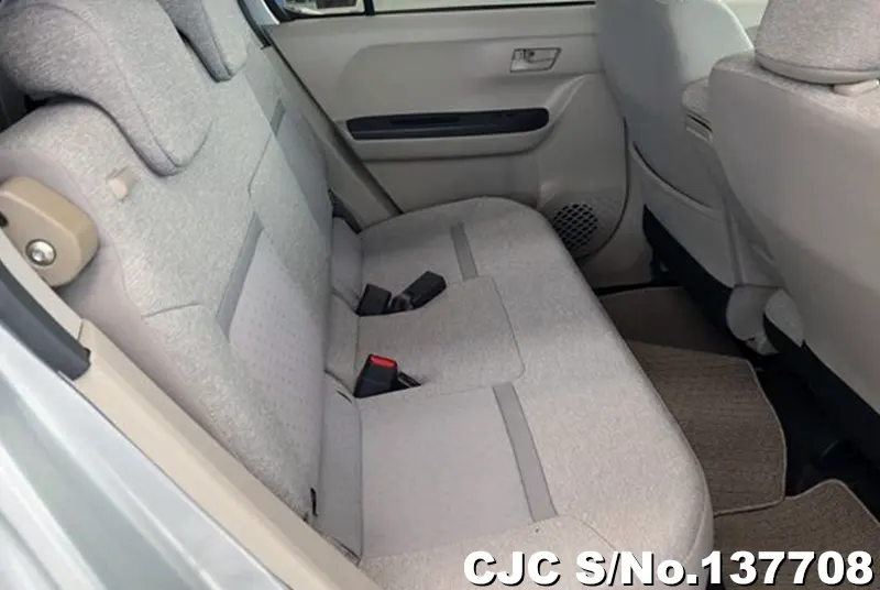 Toyota Passo in Silver for Sale Image 10