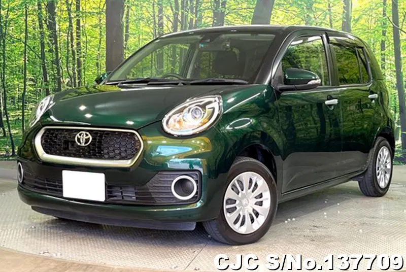 Toyota Passo in Green for Sale Image 3