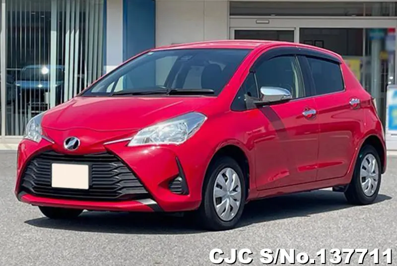 Toyota Vitz in Red for Sale Image 3
