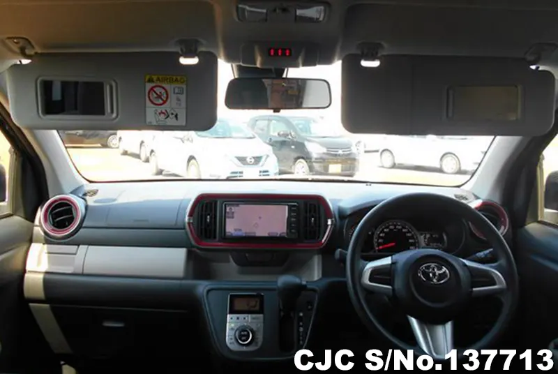 Toyota Passo in Black for Sale Image 7
