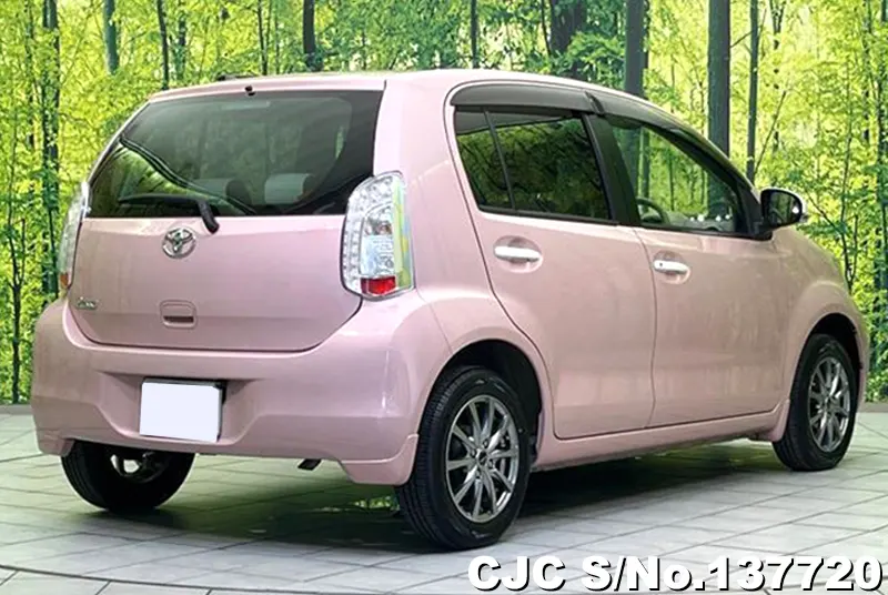 Toyota Passo in Pink for Sale Image 2