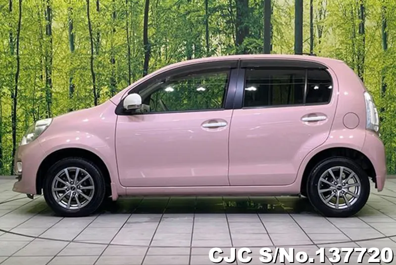 Toyota Passo in Pink for Sale Image 7