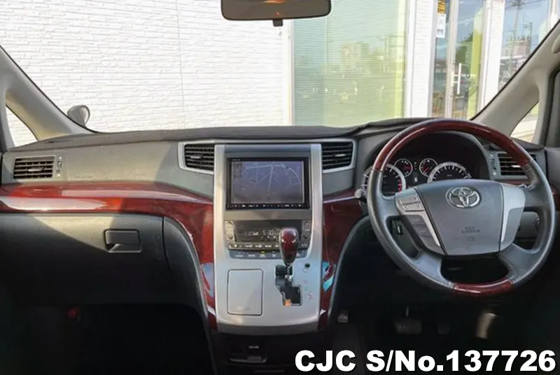 Toyota Vellfire in Black for Sale Image 6