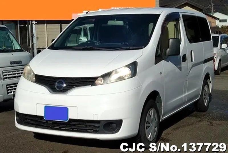 Nissan NV200 in White for Sale Image 3