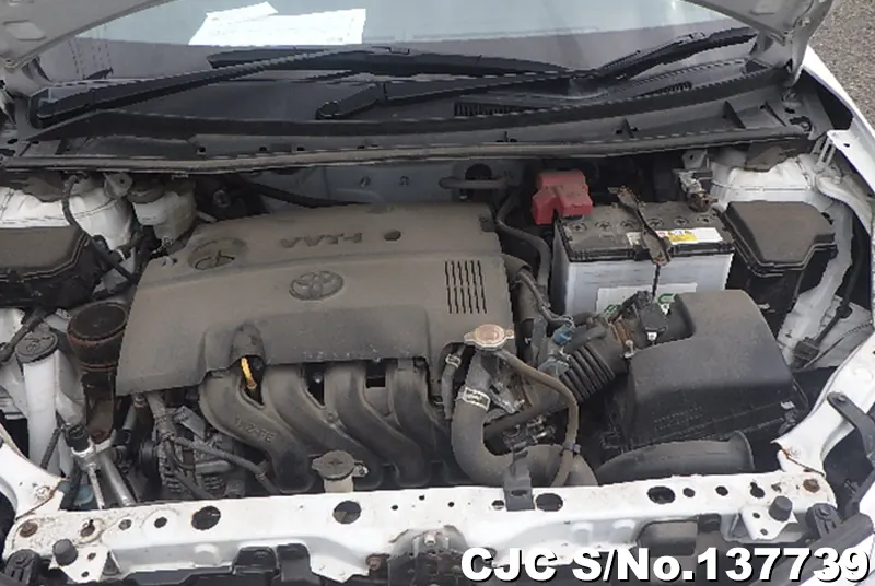 Toyota Corolla Axio in White for Sale Image 18