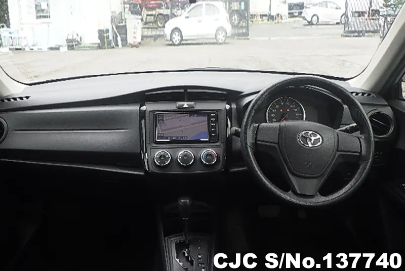 Toyota Corolla Axio in Silver for Sale Image 9