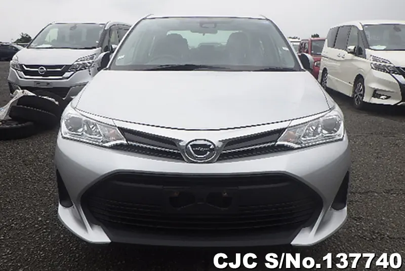 Toyota Corolla Axio in Silver for Sale Image 4