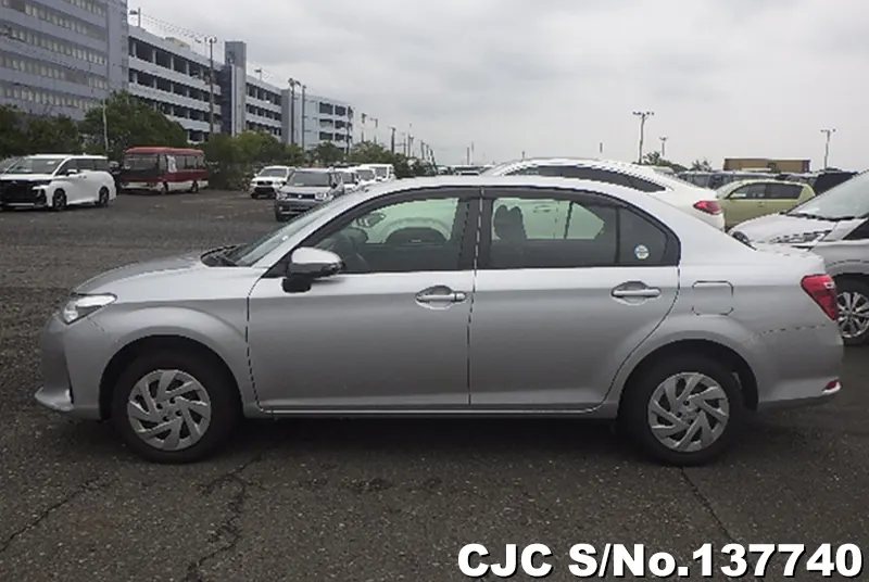Toyota Corolla Axio in Silver for Sale Image 7