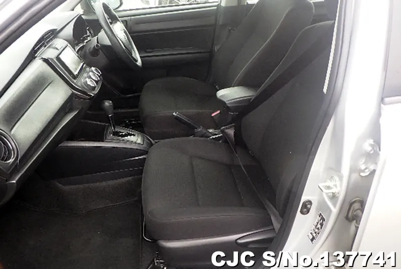Toyota Corolla Axio in Silver for Sale Image 11