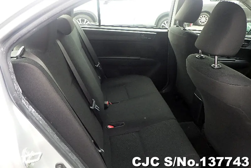 Toyota Corolla Axio in Silver for Sale Image 12