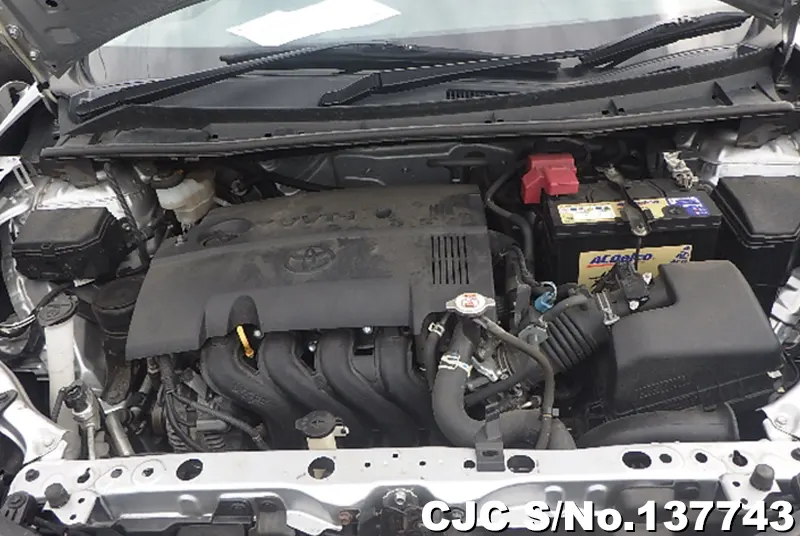 Toyota Corolla Axio in Silver for Sale Image 19