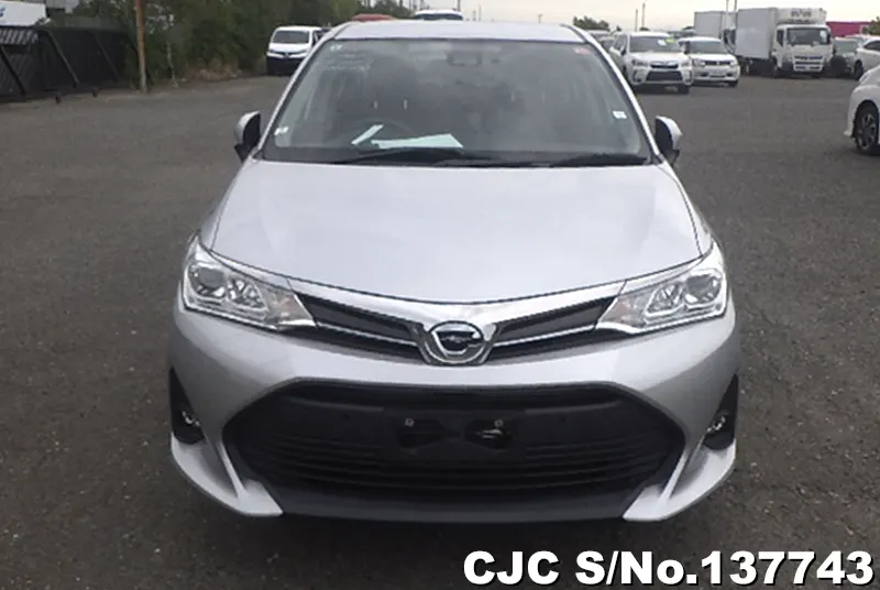 Toyota Corolla Axio in Silver for Sale Image 4
