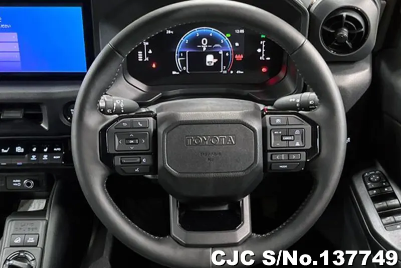 Toyota Land Cruiser FJ in Black for Sale Image 7