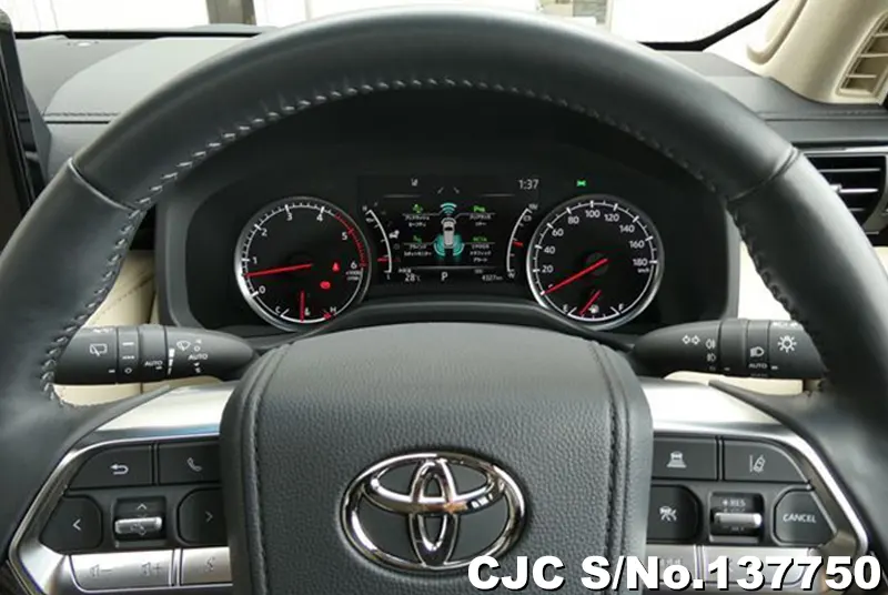 Toyota Land Cruiser in Black for Sale Image 12