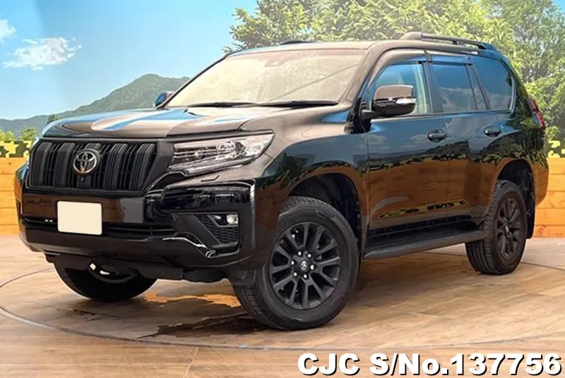 Toyota Land Cruiser Prado in Black for Sale Image 3