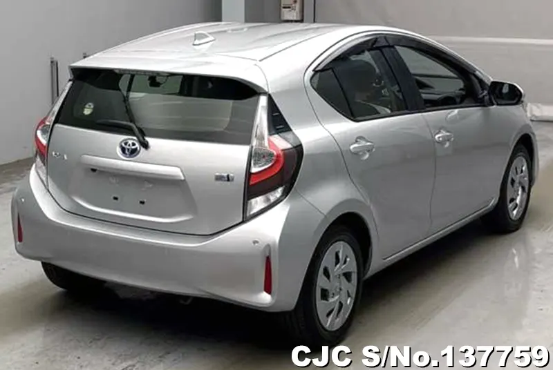 Toyota Aqua in Silver for Sale Image 2