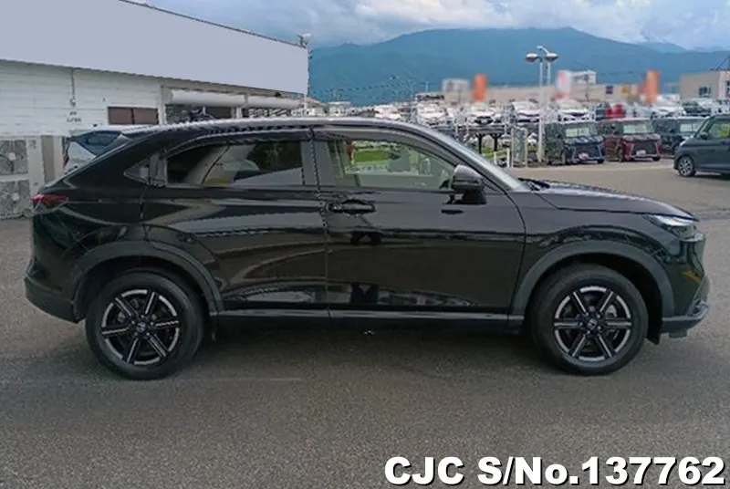 Honda Vezel in Black for Sale Image 5