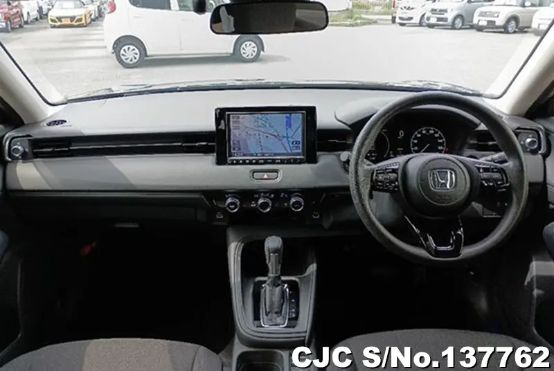 Honda Vezel in Black for Sale Image 8