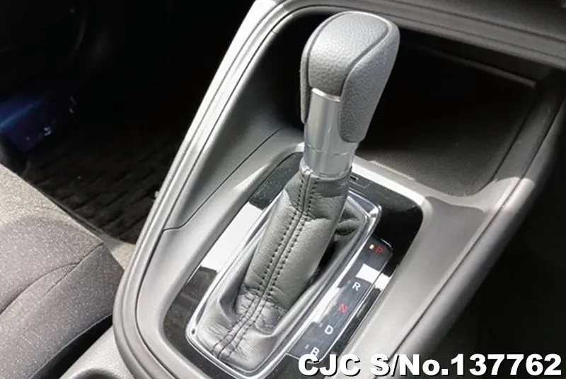 Honda Vezel in Black for Sale Image 15