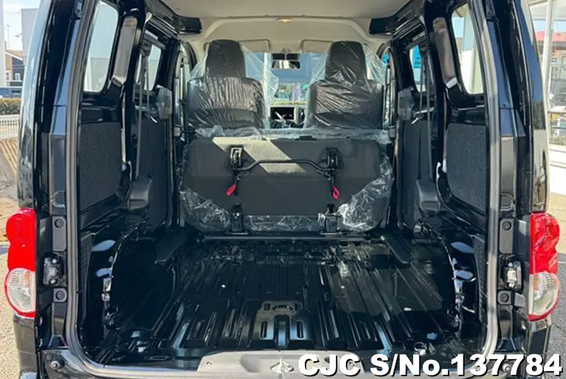 Nissan NV200 in Black for Sale Image 6