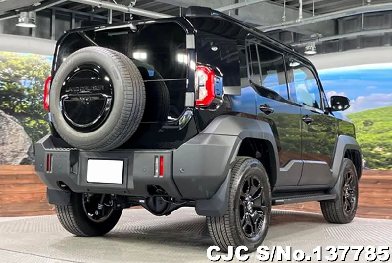 Toyota Land Cruiser FJ in Black for Sale Image 2