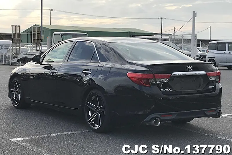 Toyota Mark X in black for Sale Image 1