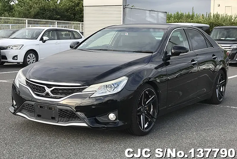 Toyota Mark X in black for Sale Image 3