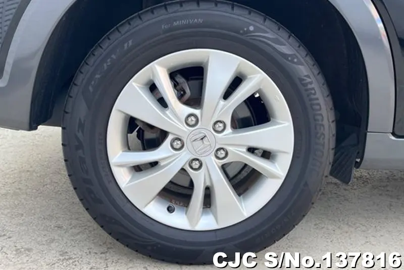 Honda Vezel in Black for Sale Image 10