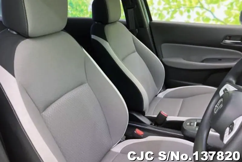 Honda Fit in Blue for Sale Image 4